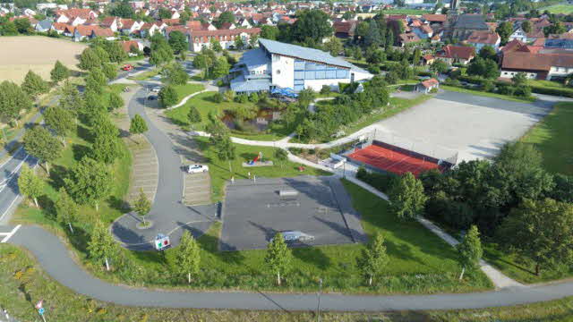 Halle Bindlach